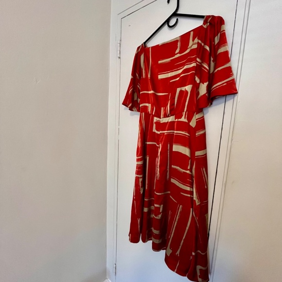 Banana Republic Factory Flutter-Sleeve Dress - Picture 3 of 4